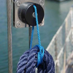RopeFix - das vielseitige Grundhalterungssystem für eine aufgeräumte Deckordnung und effiziente Wanten-Nutzung.