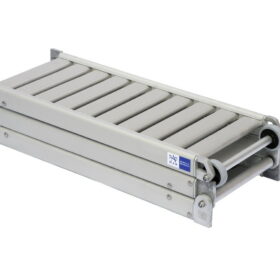 Unsere Gangway NEW-MINI zeichnet sich durch ihr leichtes und solides Material aus, welches aus seewasserbeständigem Aluminium und Edelstahl besteht.